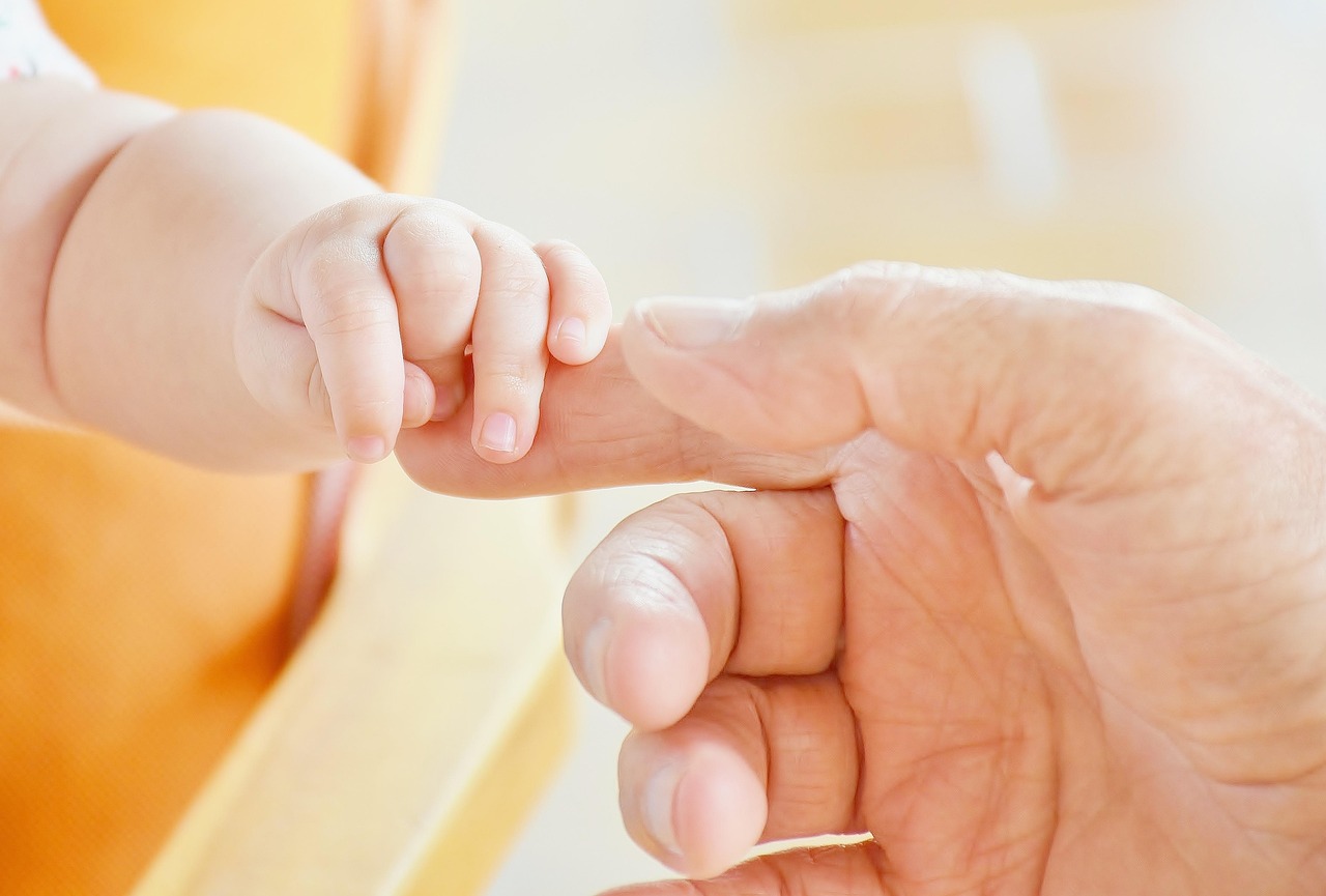 子供の口臭とよだれの原因と対策は？