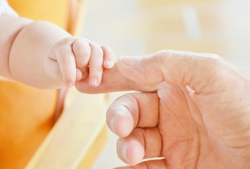 子供の口臭と虫歯の関係について知っておくべきことは？